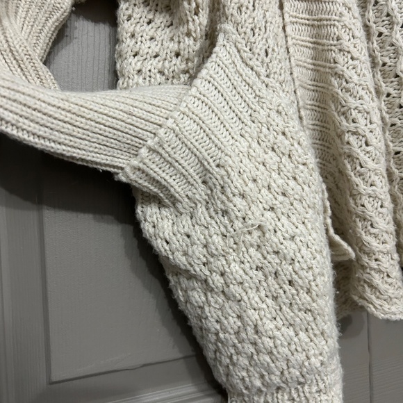 Knit Cream Cardigan - Picture 4 of 8